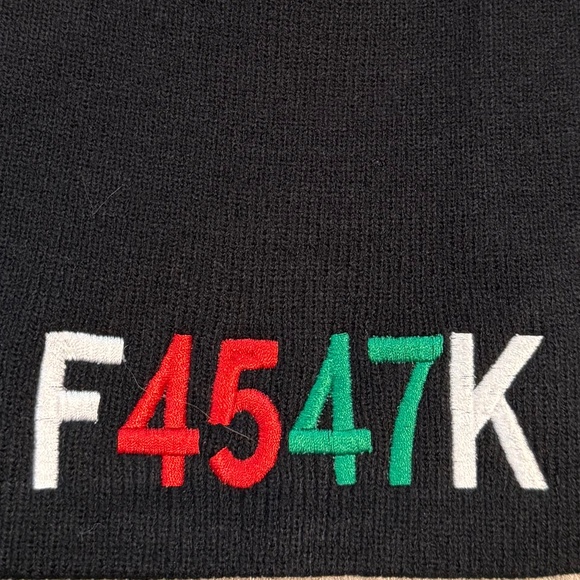 F4547K LOGO “CHRISTMAS EDITION” SKULL BEANIE - Picture 2 of 2